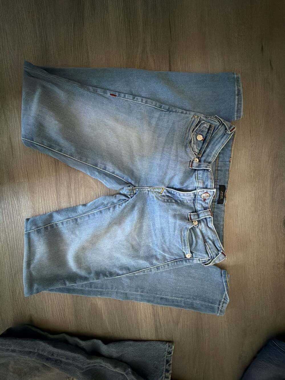 True Religion Stella Skinny Jeans Light Wash with Flap Pockets